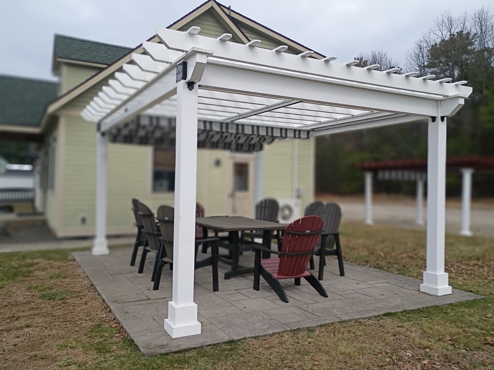 12′ x 16′ Hollander Vinyl Pergola