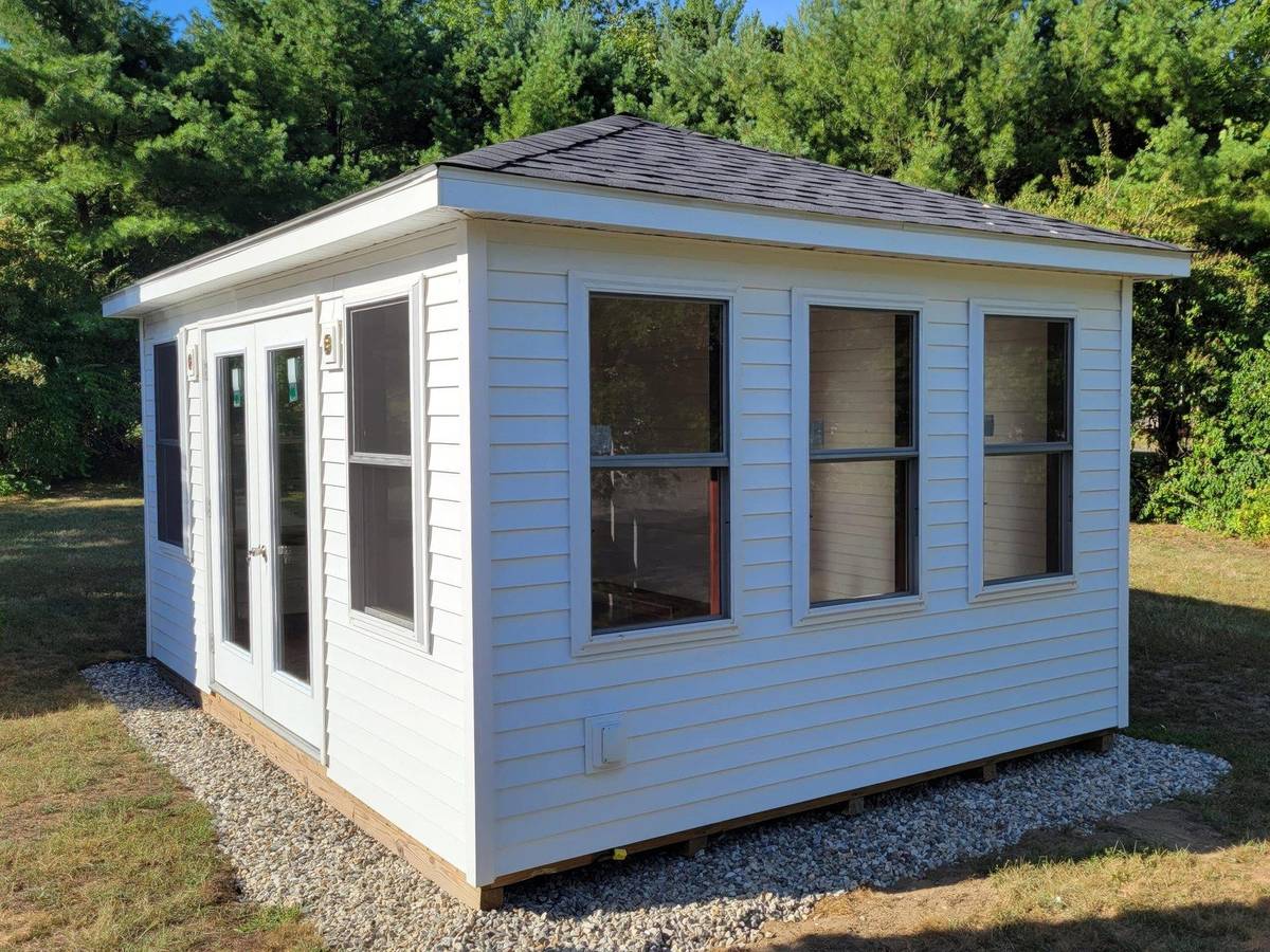 12×16 New England Villa
