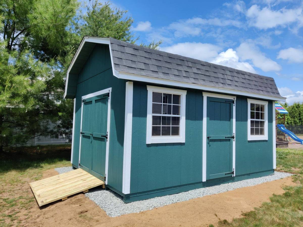 New England Dutch Colonial shed — real Hometown Structures Dutch Colonial photo, full shed
