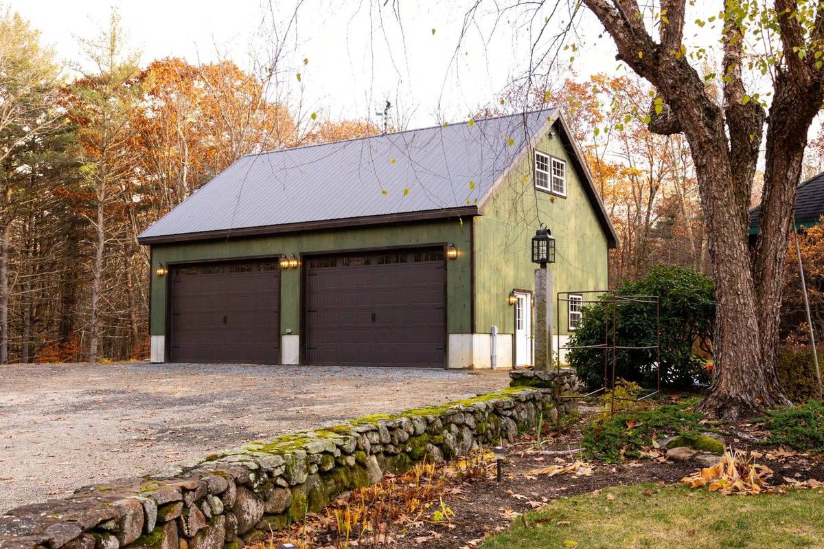Custom site-built garage in Western Massachusetts